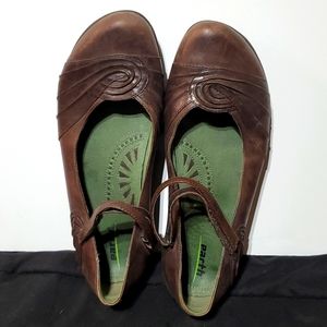 KALSO EARTH MAHOGANY BROWN 10B FAYLYN